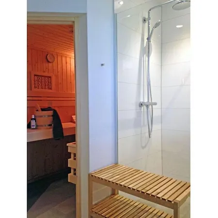 Sailor Comfortable * Glowe