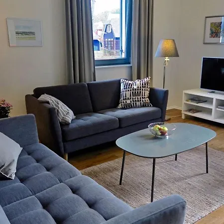 Sailor Comfortable Glowe